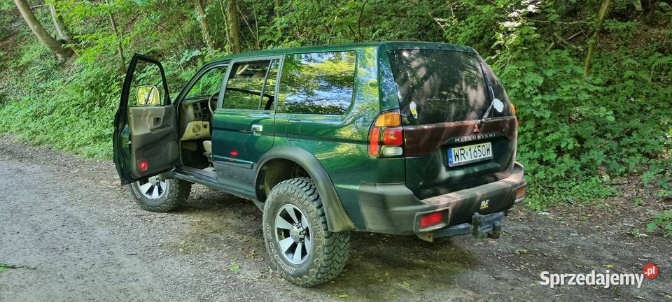Mitsubishi pajero sport 30 v6 LPG Tarnobrzeg