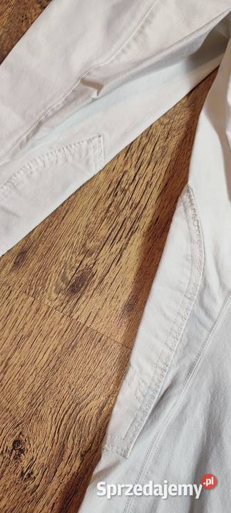 CRW damskie białe bryczesy rozmiar 44 elastyczne Jasień