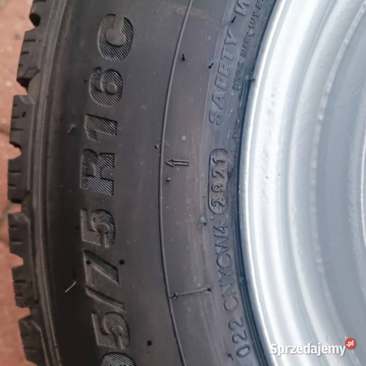 Komplet kół zimowych do busa