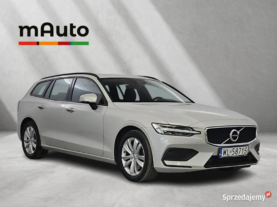 Volvo V60 B4 D Momentum aut Z Polskiego Salonu V60