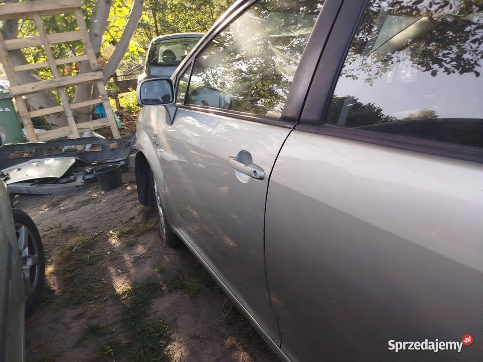 Sprzedam Toyota Corolla Verso mazowieckie Krzesk-Królowa Niwa