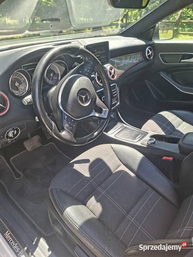 Mercedes CLA220