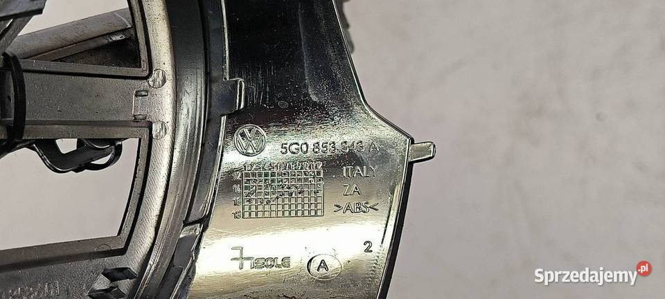 EMBLEMAT MASKI VOLKSWAGEN GOLF VII 5G0853343A Lipno