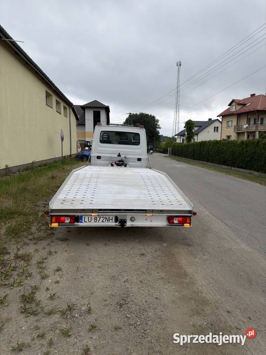 Iveco daily 30 laweta zarejestrowany w Polsce Iveco Rzeszów sprzedam