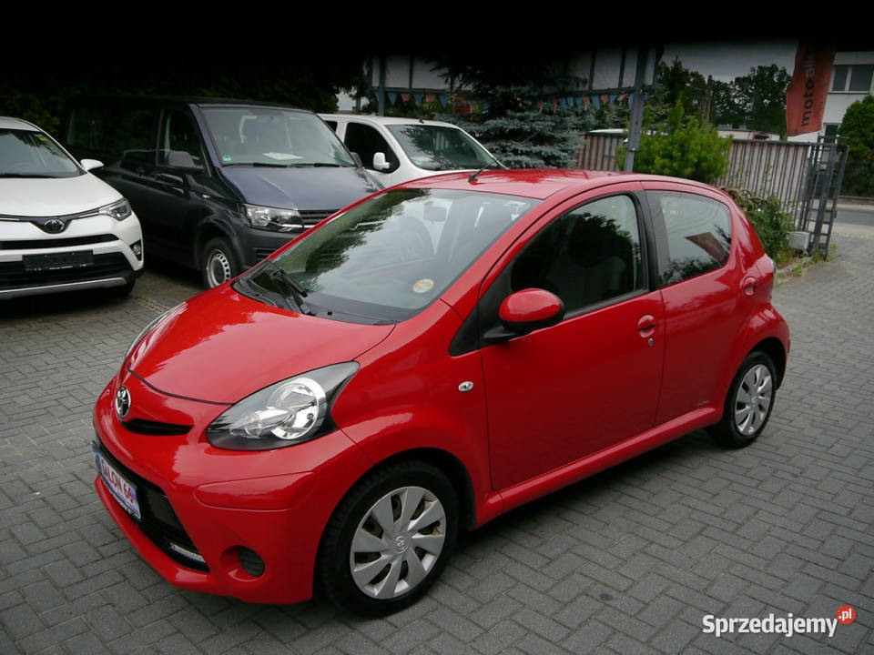 Toyota Aygo 5drzwi 80 Klima Stan bezwypadkowy z światła przeciwmgielne śląskie Częstochowa