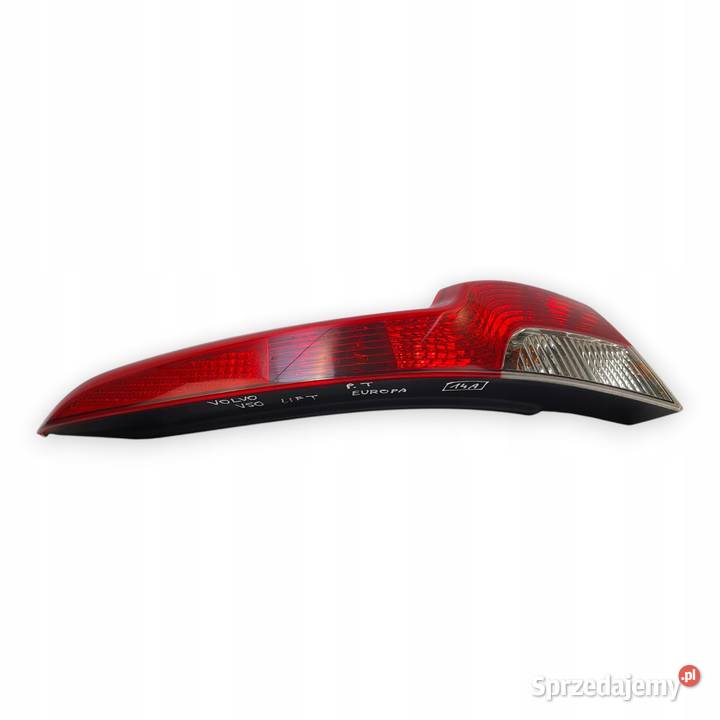 LAMPA PRAWA Volvo V50 I LIFT 20072012 tylna Chełm