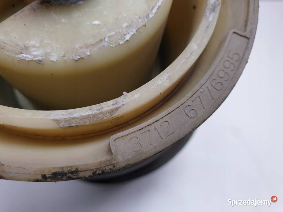 BMW X5 E70 PRAWY TYLNY MIECH ZAWIESZENIA Nivo lubelskie Rudka