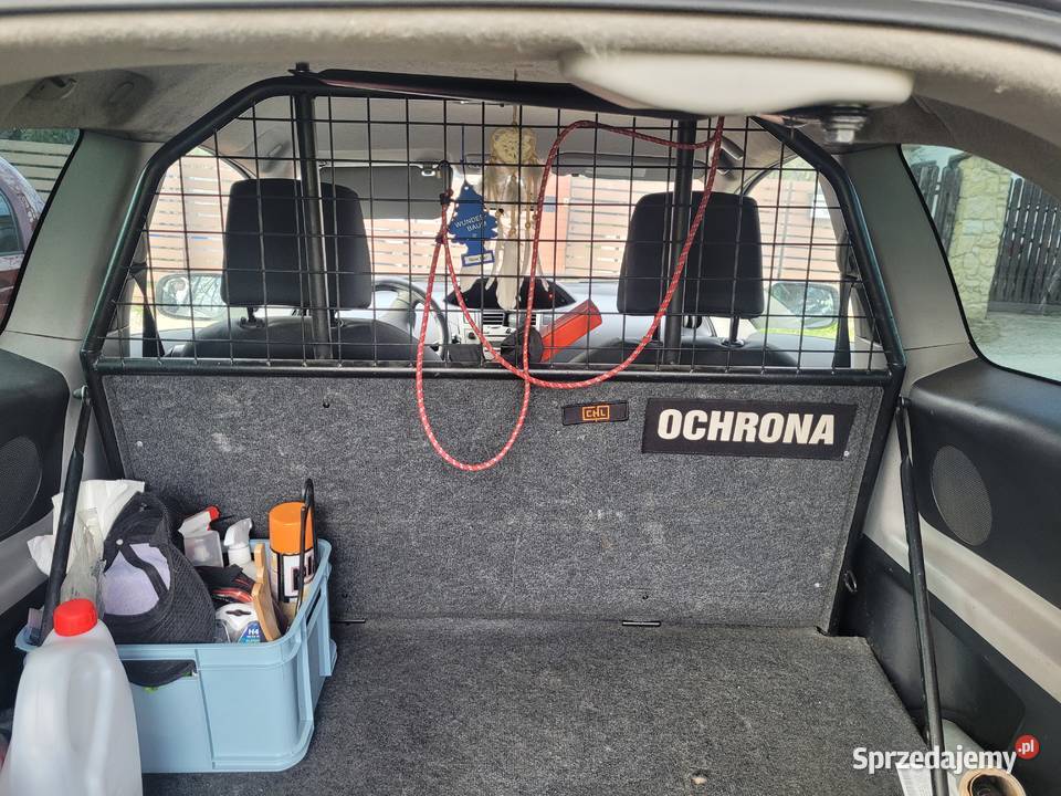 Syndyk sprzeda samochód osobowy Toyota Yaris