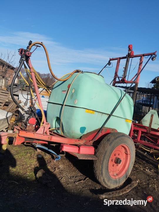 Opryskiwacz Pilmet 1400l 15m Radolina