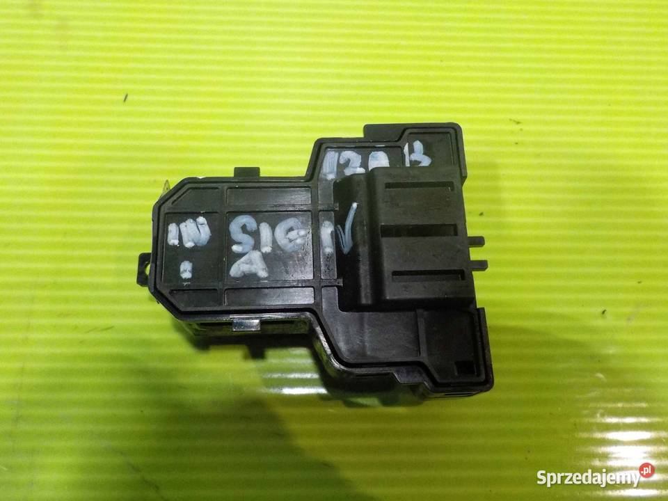 OPEL INSIGNIA A LIFT 16r przelacznik radia Suków