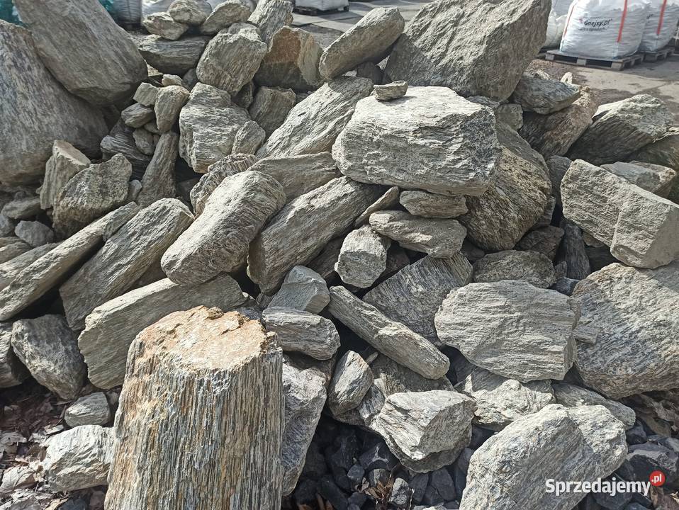 Kora Kamienna grys ogrodowy Janowicki Bazaltowy Grys i kermazyt Szczecin