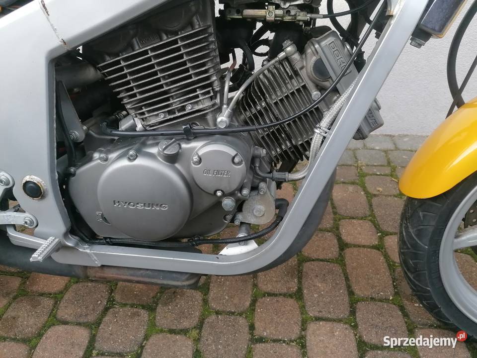 Hyosung naked 125 Hyosung Koło