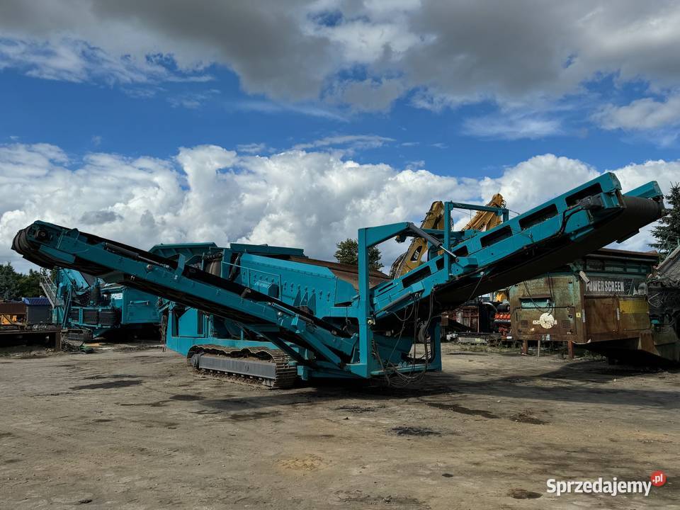 Mobilny przesiewacz Powerscreen Warrior 1800