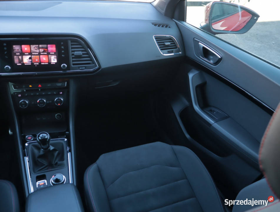 Seat Ateca 20 TDI światła przeciwmgielne