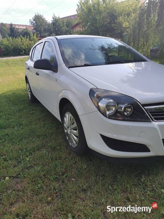 Opel Astra H benzyna świętokrzyskie