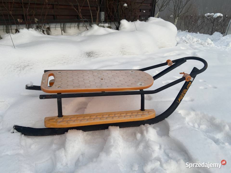 SANKI PLASTIKOWE Z KIEROWNICĄ NARTOSANKI Kasina Wielka sprzedam