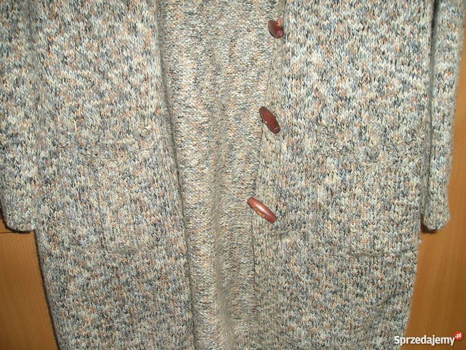 długi sweter z paskiem 4042 Yessica Słupsk