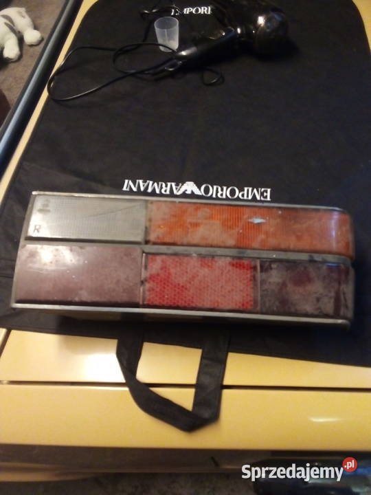 Audi 80 lampa tyl Oświetlenie Halinów sprzedam