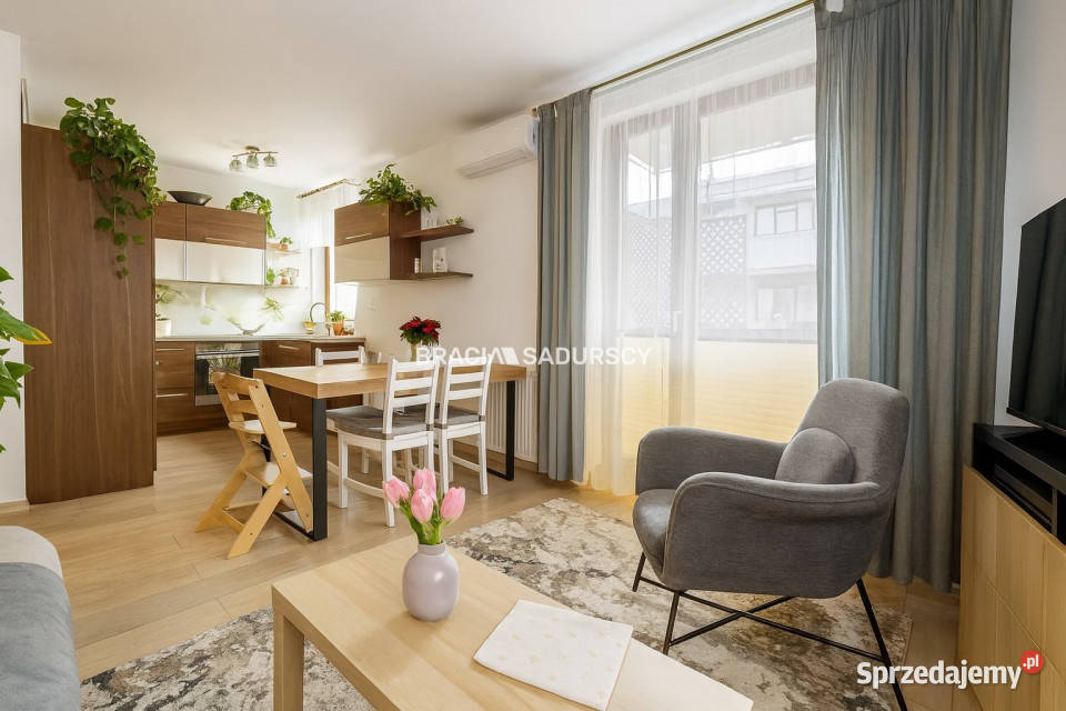 Mieszkanie Kraków Mała Góra 5367m2 3 pokoje małopolskie