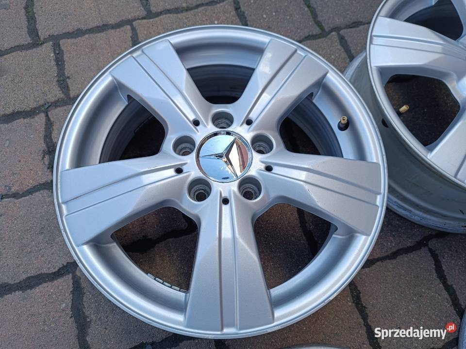 Komplet 4 sztuki Alufelgi 16 felgi aluminiowe Średnica 16" śląskie Częstochowa