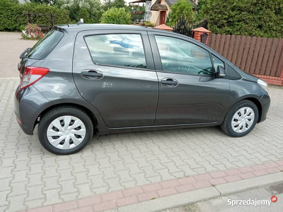 Toyota Yaris 10 benzyna 2012r klimatyzacja 97 Długosiodło