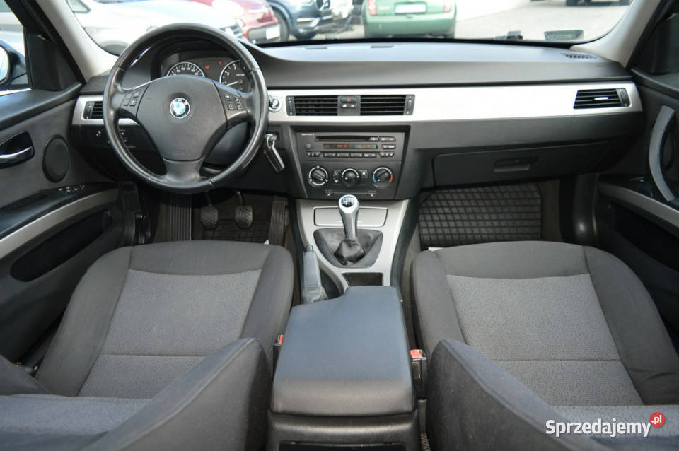 BMW 318 20i Klimatyzacjasprawna Opłaty ważne do sprzedam