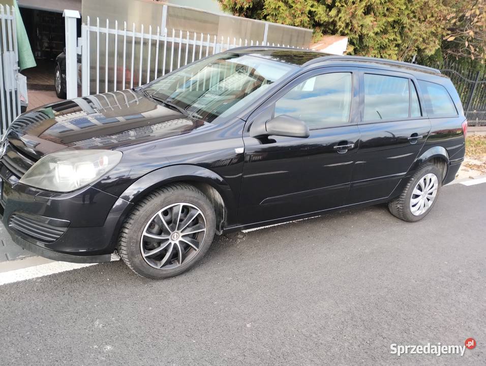 Opel astra h 2005 r,1,6 16 v,kombi ,przebieg 225 tys km