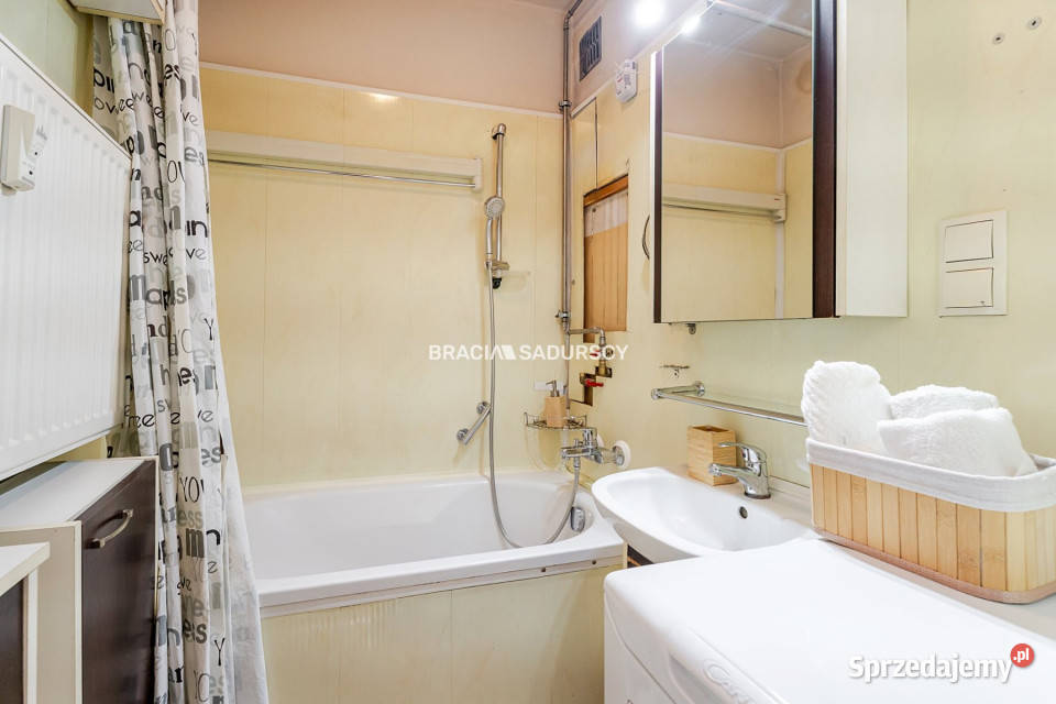 Mieszkanie sprzedam Kraków Słomiana 457m2 3 pok Rok budowy 1970 sprzedam