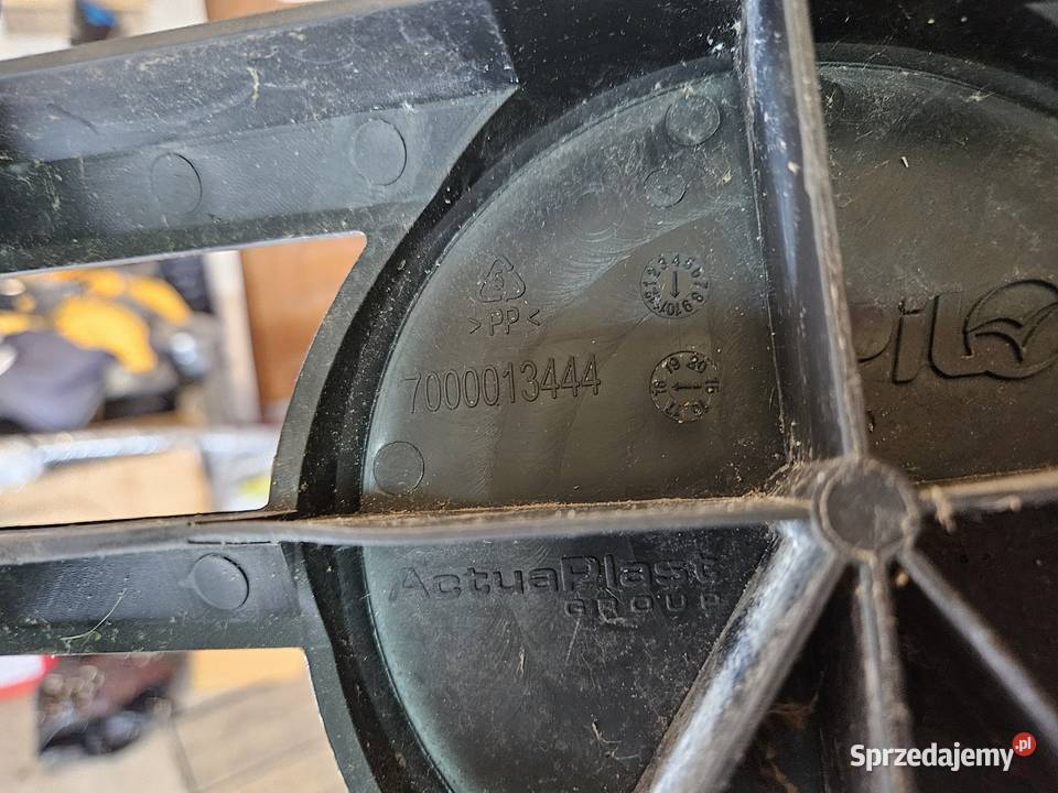 CAMPER KAMPER PILOTE GRILL ATRAPA ZDERZAKA PRZÓD wielkopolskie Międzychód