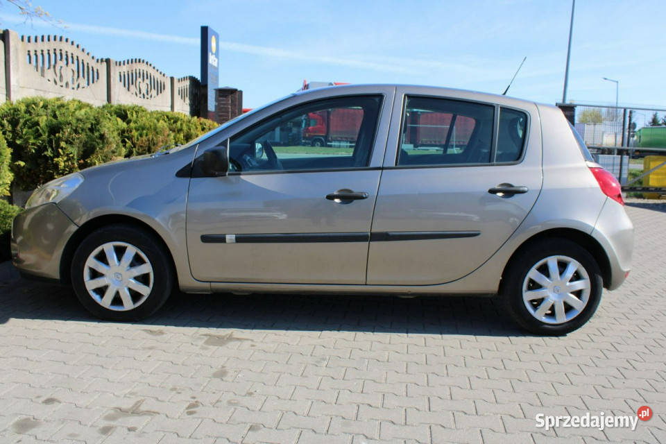 Renault Clio Renault Clio III 12 benzyna 75 2012 Hatchback Zambrów sprzedam