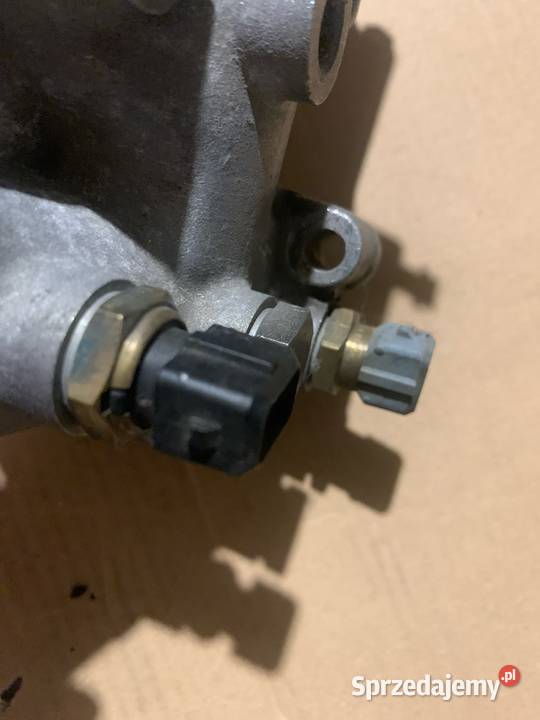 BMW E24 E28 E23 E12 M30 obudowa termostatu Mszana