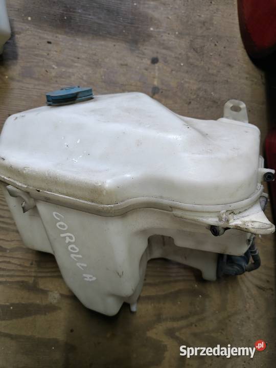 Zbiorniczek spryskiwaczy Toyota Corolla Łagów