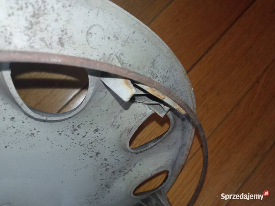 Oryginalne kołpaki srebrne 13 do DAEWOO LANOS