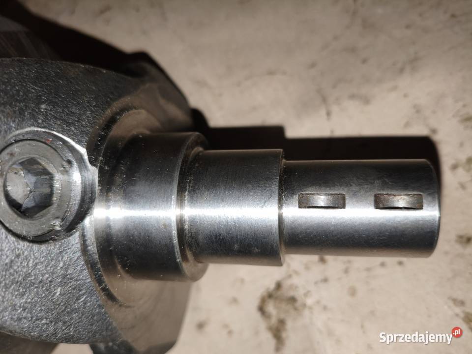 Nowy oryginalny Wał korbowy Dniepr MT K650