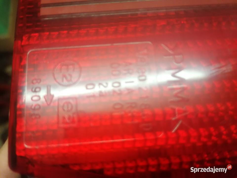 przecena lampa Valeo tył prawa Peugeot 106 r9296 prawe Piotrków Trybunalski