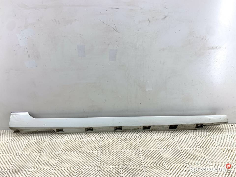 LISTWA PROGOWA PRAWY RLINE VW PASSAT B8 Kombi