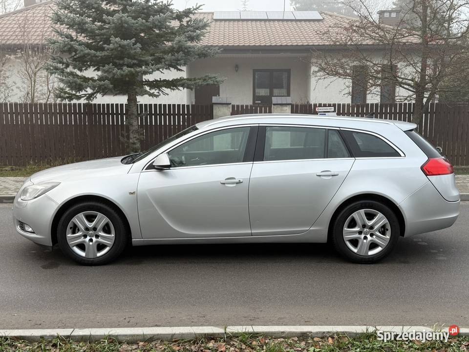 Opel Insignia 20 CDTI 130 2011r Kombi Automat Rok produkcji 2011 Chełm