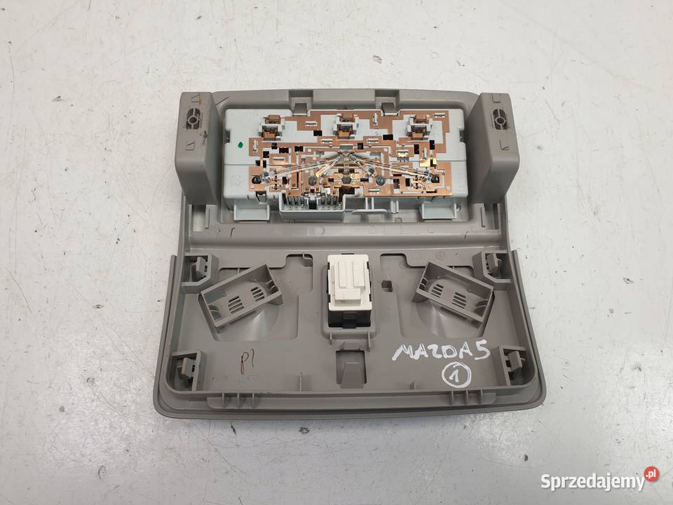 Opel Meriva II B LAMPKA OŚWIETLENIA KABINY Rudka