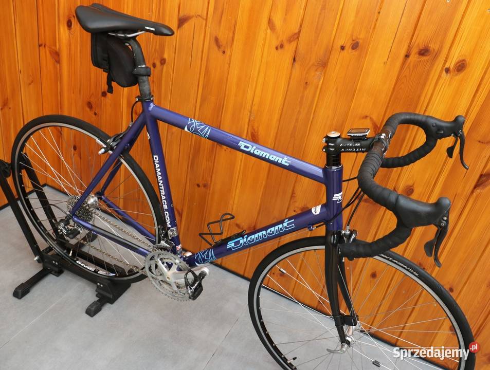 Rower szosowy Diamant pełne Campangolo Milanówek