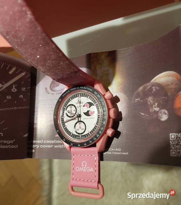 Zegarek nareczny Omega mission to the moon PINK