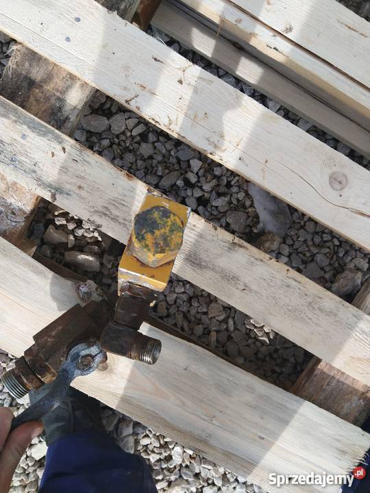 Kostka zawór rozdzielacza Volvo A25 Kielce