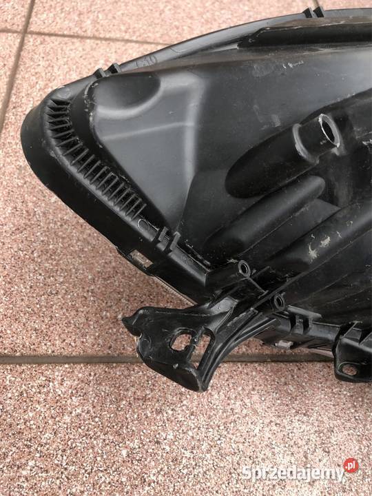 LAMPA PRZÓD LEWA TOYOTA YARIS II 2 LIFT lewe śląskie