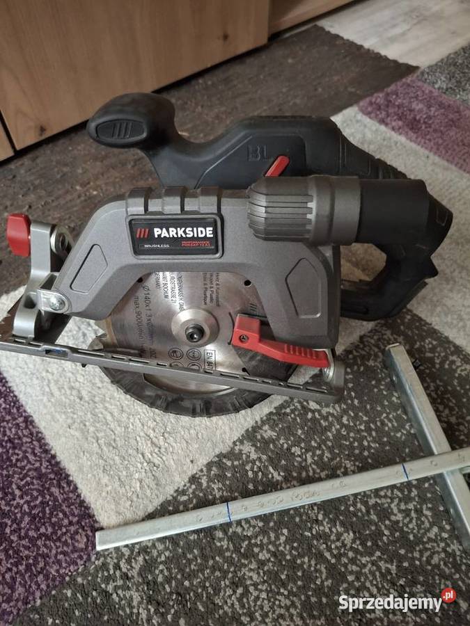 Pilarka tarczowa parkside 12v