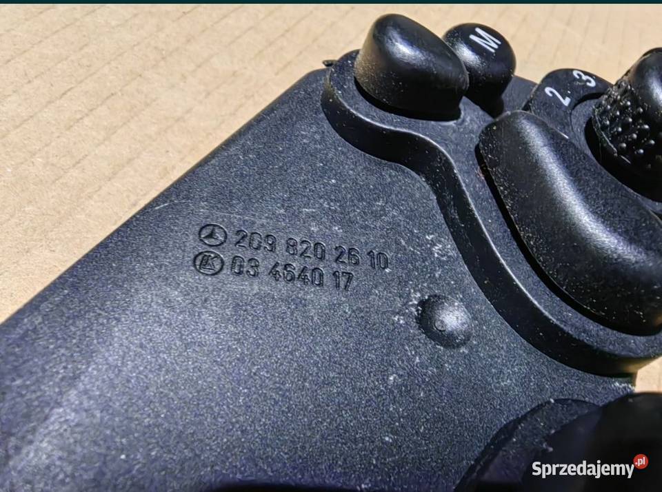 Panel sterowania fotela Mercedes CLK w209 prawy Żory