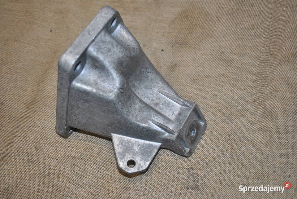 Podpora silnika prawa AUDI SKODA SUPERB1 VW sprzedam