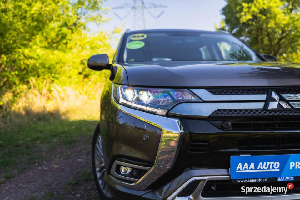 Mitsubishi Outlander 24 PHEV sprzedam