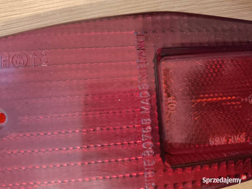 Pelgot 304 klosz lampy tylnej Bełchatów sprzedam