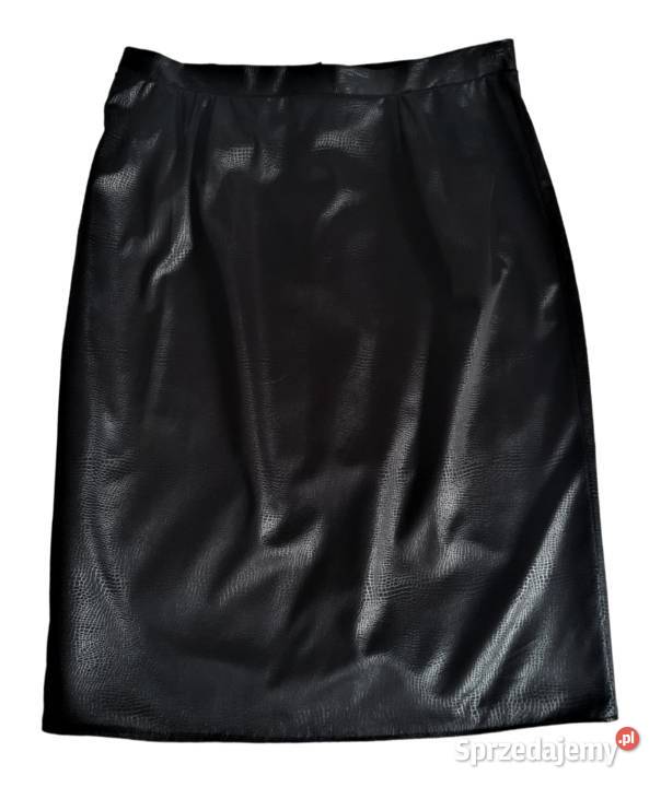 Czarna spódnica zwierzęcy wzór 46