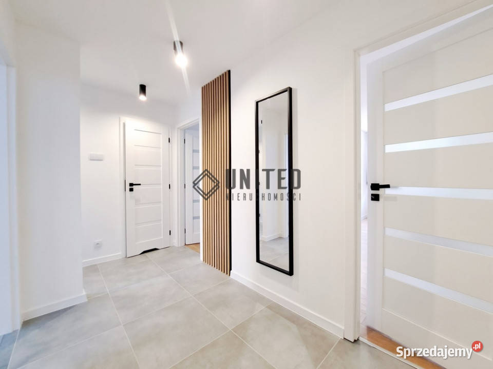 Różanka LuxRozkładBalkonPiwnica balkon
