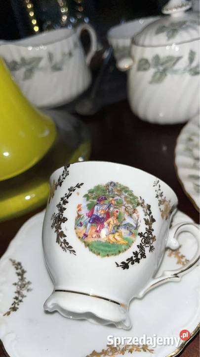 Filiżanka Import scena dworska Biała porcelana Gdańsk
